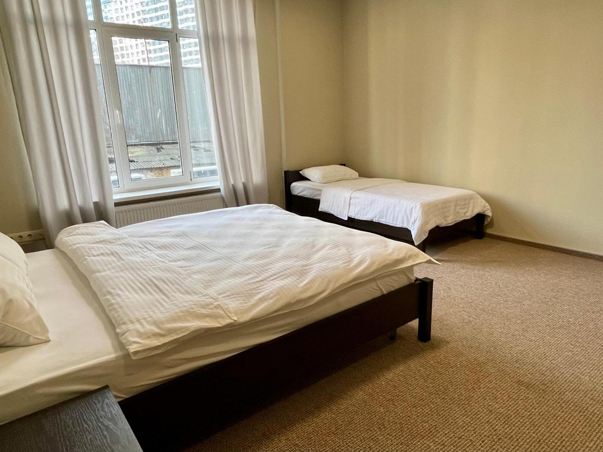 4Room Hostel Κίεβο Εξωτερικό φωτογραφία