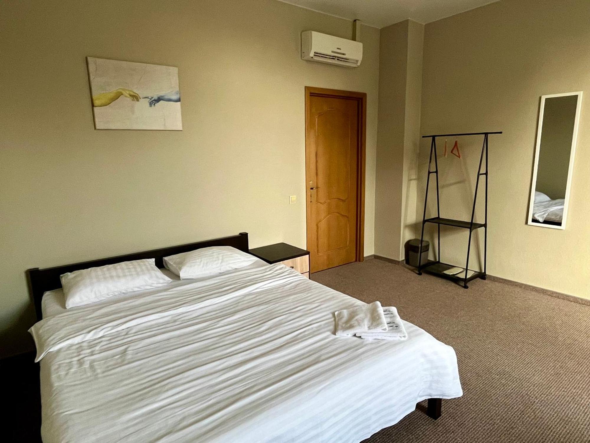 4Room Hostel Κίεβο Δωμάτιο φωτογραφία